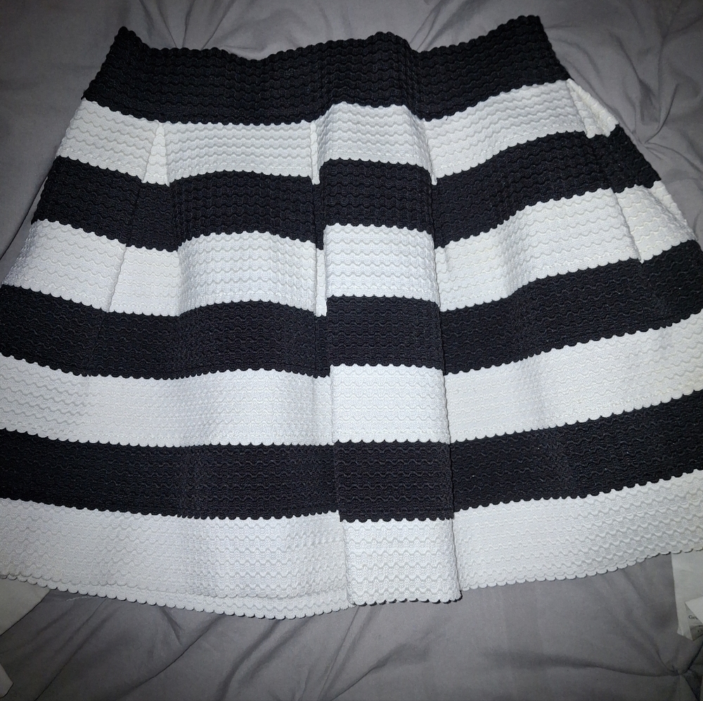Forever 21 Black and White Textured Jacket